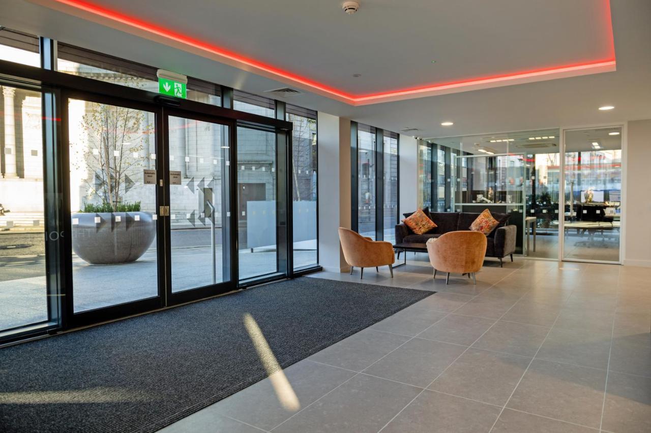 Chic Apartments And Studios At The Point In Aberdeen Esterno foto