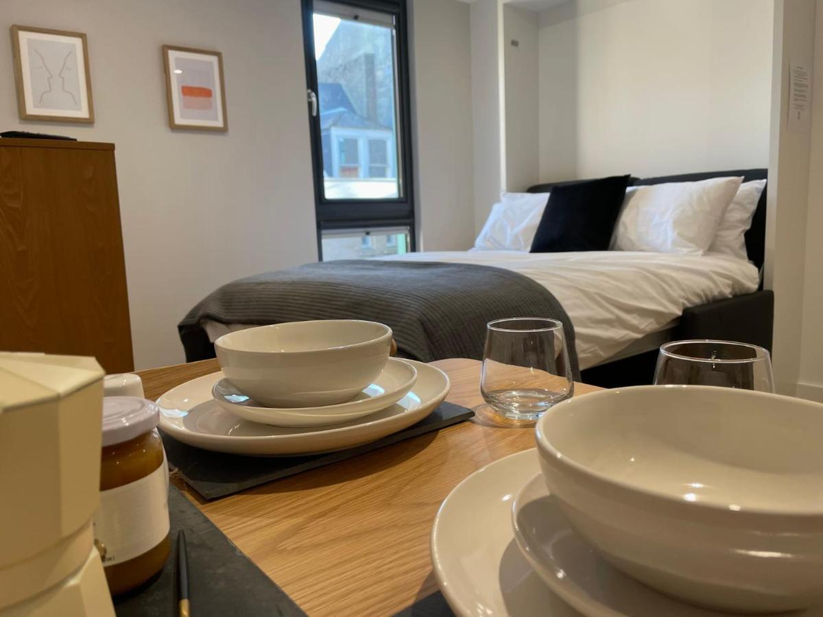 Chic Apartments And Studios At The Point In Aberdeen Esterno foto
