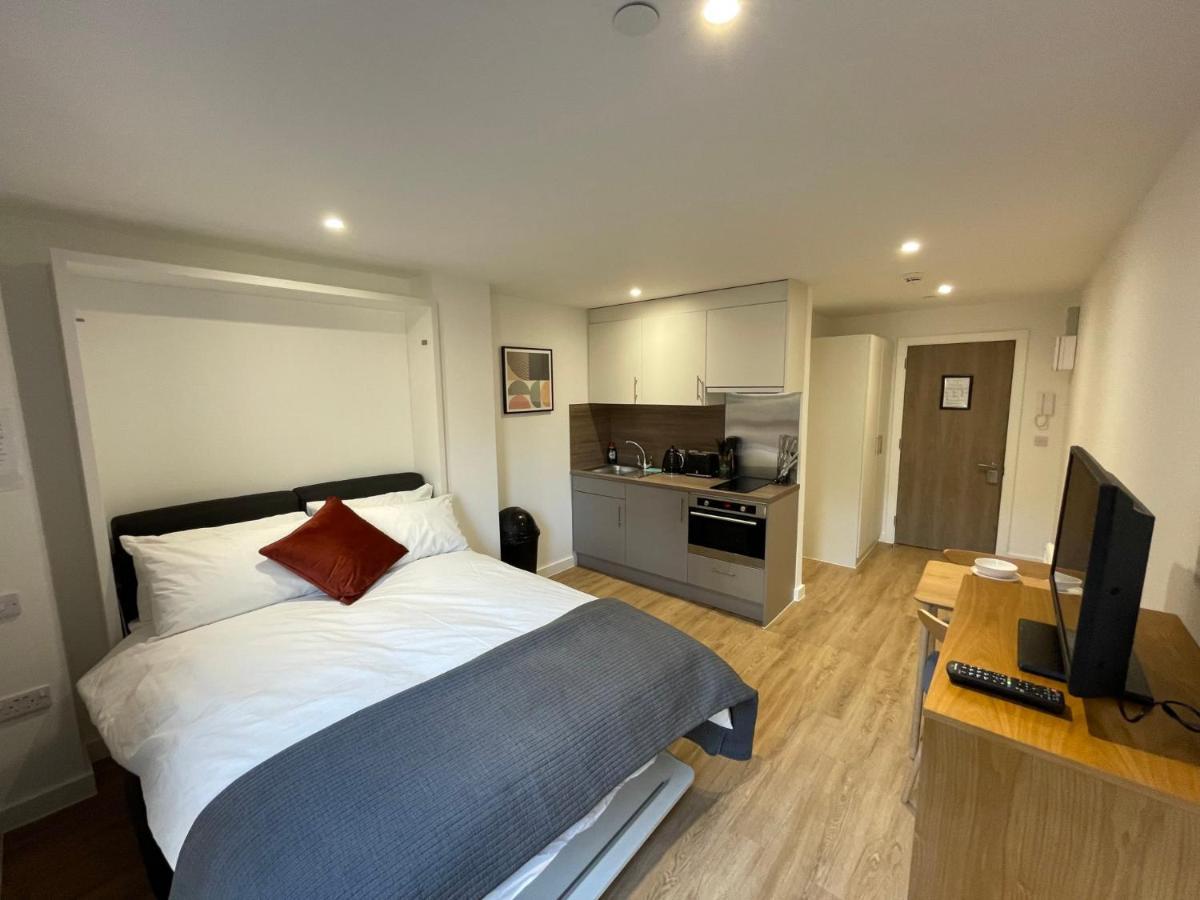 Chic Apartments And Studios At The Point In Aberdeen Esterno foto