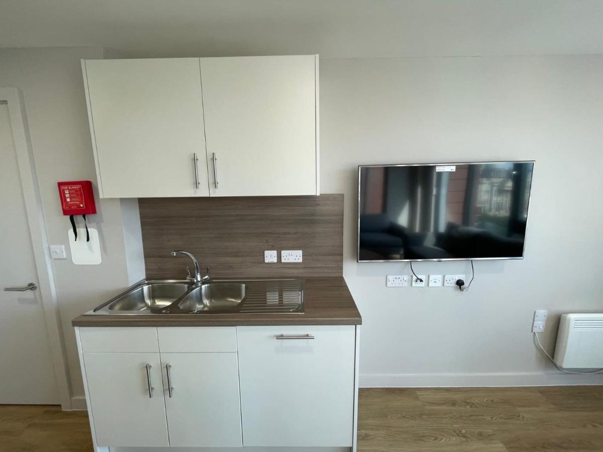 Chic Apartments And Studios At The Point In Aberdeen Esterno foto