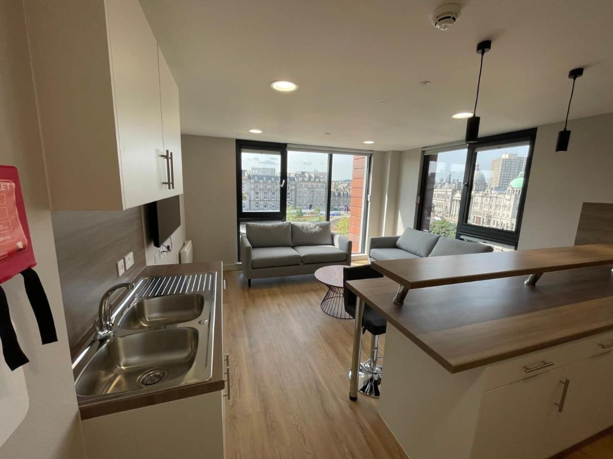 Chic Apartments And Studios At The Point In Aberdeen Esterno foto