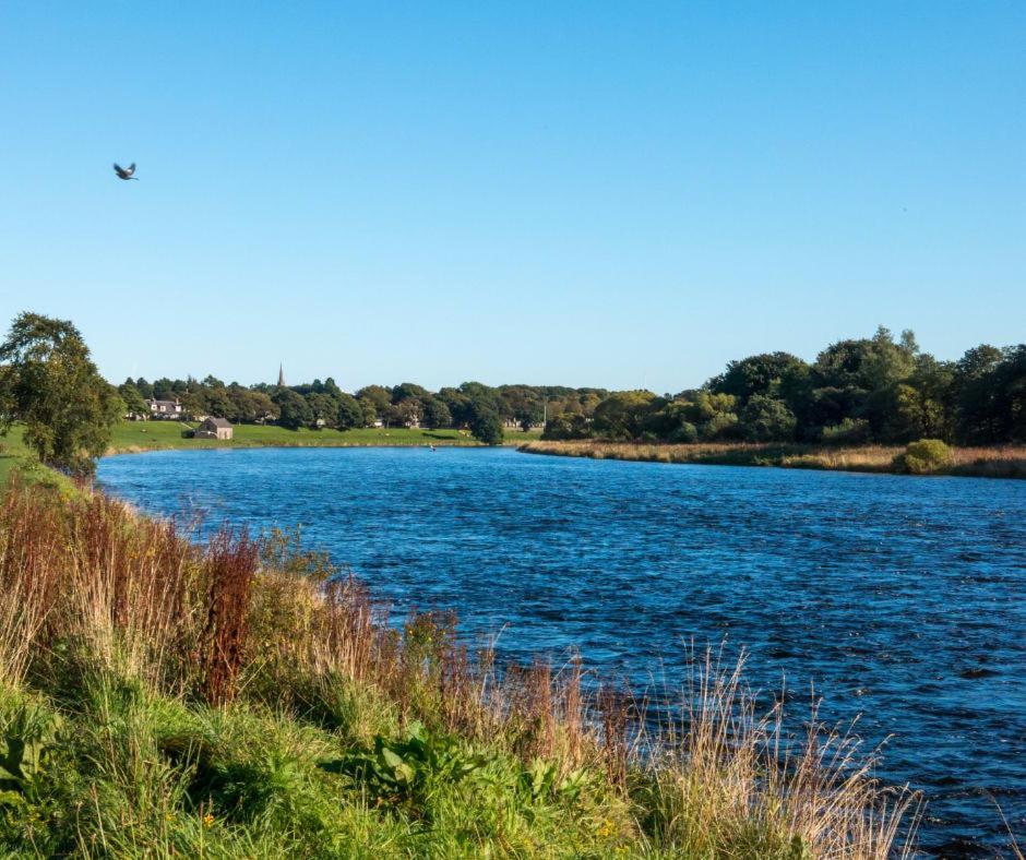 Chic Apartments And Studios At The Point In Aberdeen Esterno foto