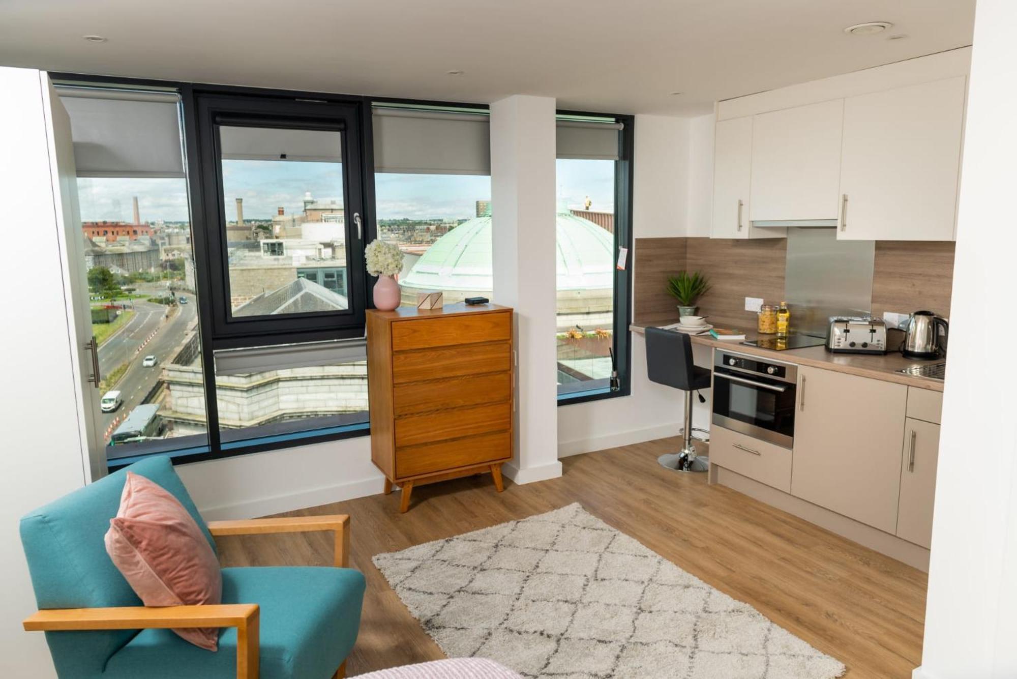 Chic Apartments And Studios At The Point In Aberdeen Esterno foto